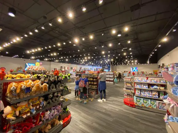 Photo Tour: MouseGear Has a New Location