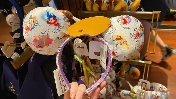 New Artist Minnie Ears Are Painting Up Style At The Disney Parks