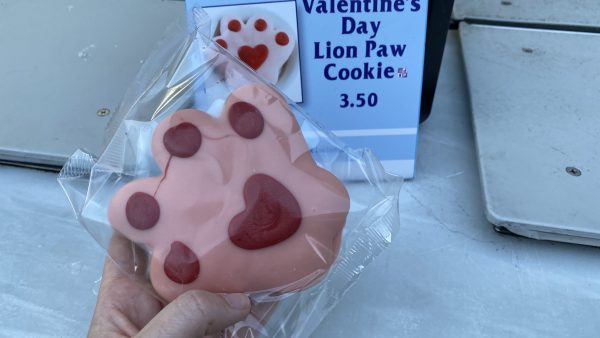 New Valentine's Day Simba Paw Print Cookie Roars into the Animal Kingdom