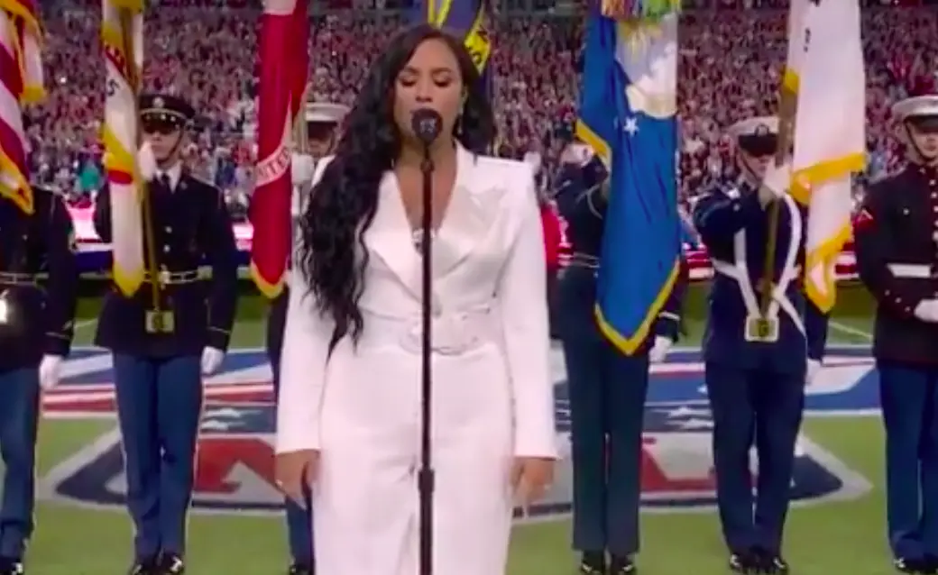 Disney Channel star Demi Lovato sings the National Anthem