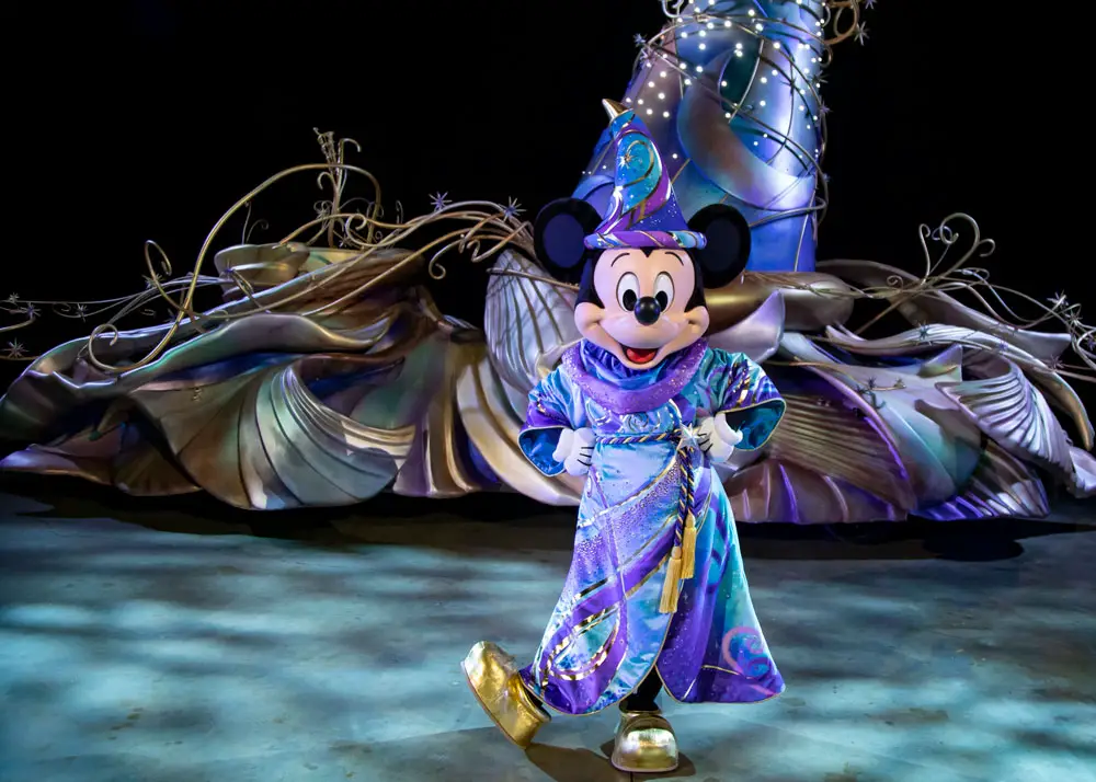 Behind the Scenes of ‘Magic Happens’ Parade Coming to Disneyland