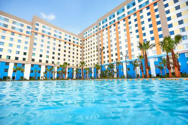 FIRST LOOK: Universal Orlando's Endless Summer Resort – Dockside Inn and Suites