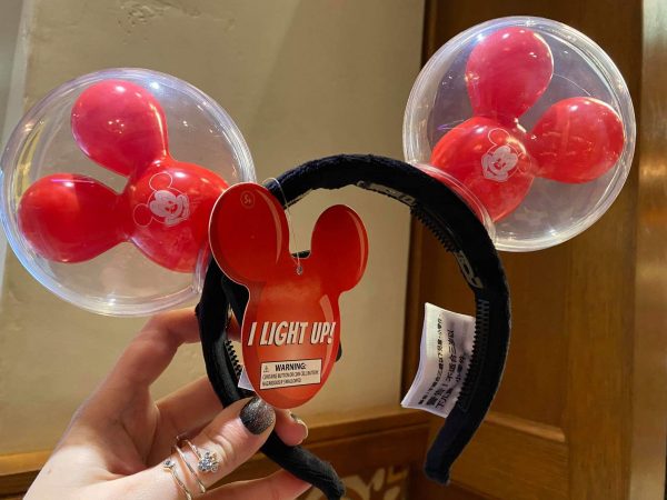 Mickey Balloon Ears Available at Disneyland