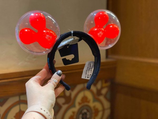 Mickey Balloon Ears Available at Disneyland