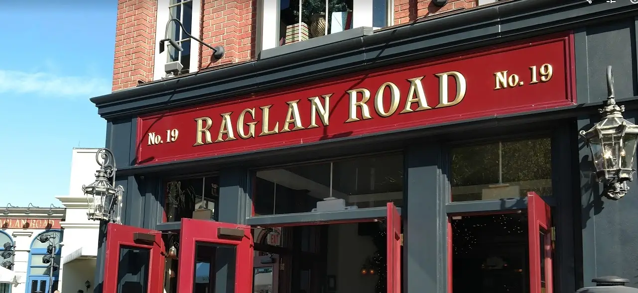 Raglan Road is hosting a Thanksgiving Dinner