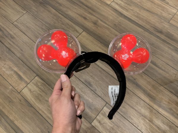 Mickey Light-Up Balloon Ears Have Finally Arrived at Walt Disney World