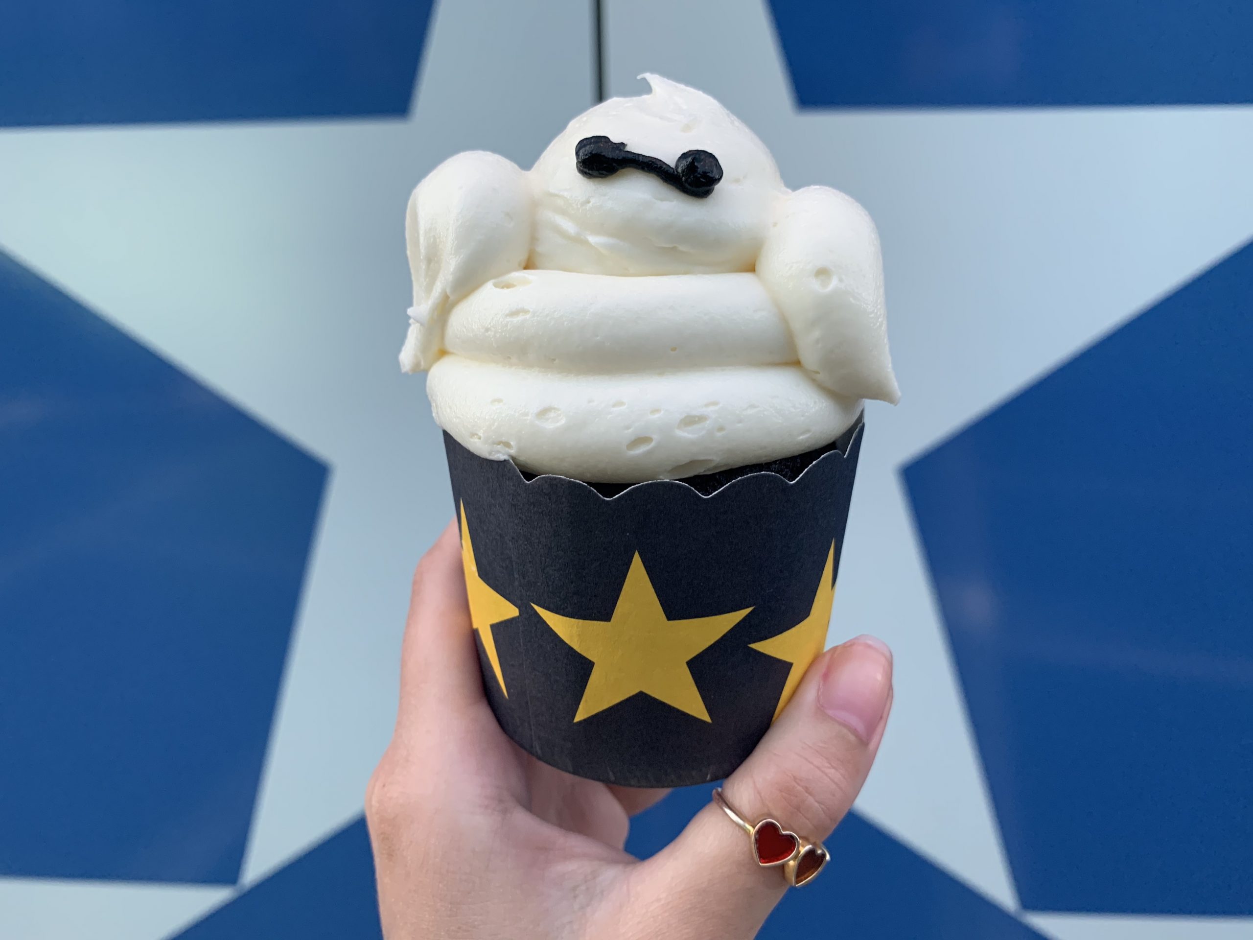 Baymax Cupcake Chillin’ Out at Disney’s All-Star Sports Resort