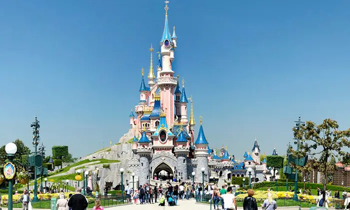 Disneyland Paris Confirms Extended Closure until further notice