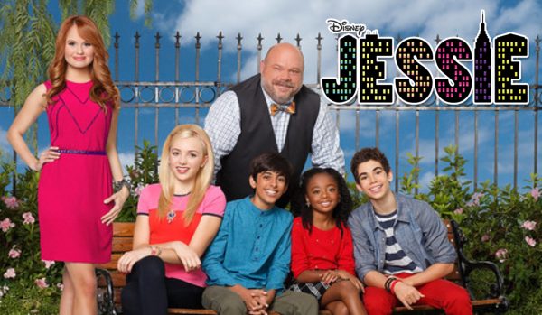 Cast of Disney Channel's JESSIE Host Reunion Online for Charity