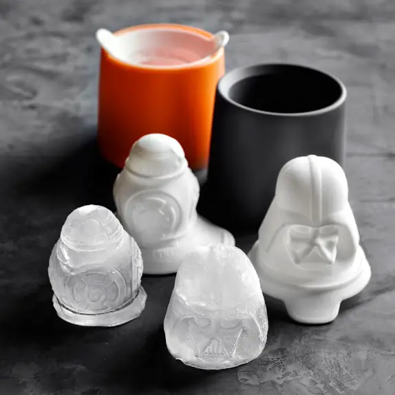 These Star Wars Popsicle Molds are Strong with The Force
