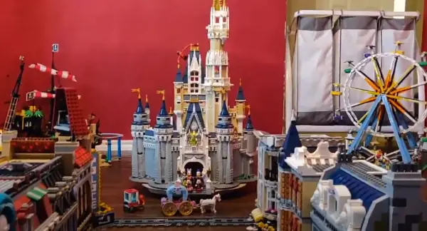 Disneyland Lego
