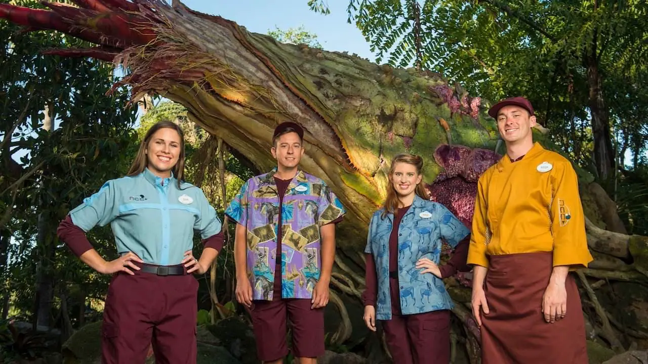Disney World Full Time Cast Members can return to work with option to temporary transfer