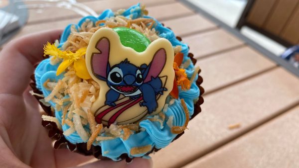 Celebrate 626 Day with this Stitch Cupcake!