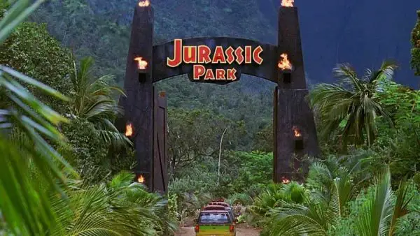 'Jurassic Park' Becomes Number 1 at the Box Office, 27 Years After Premiering in Theaters