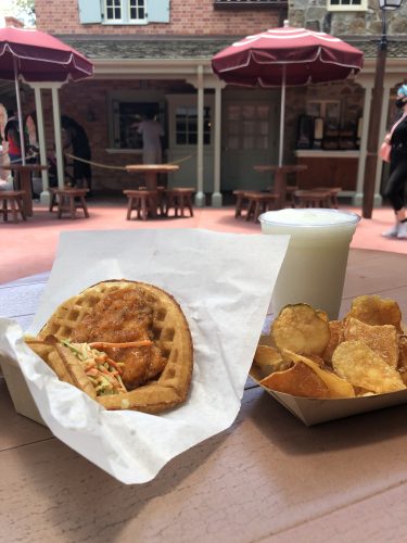 Sleepy Hollow is the Perfect Spot for Lunch at the Magic Kingdom