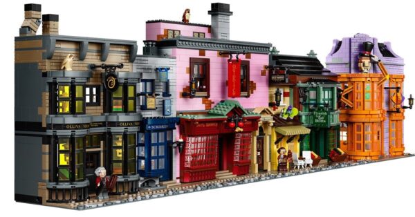 LEGO introducing new Diagon Alley set for Back to Hogwarts 2020