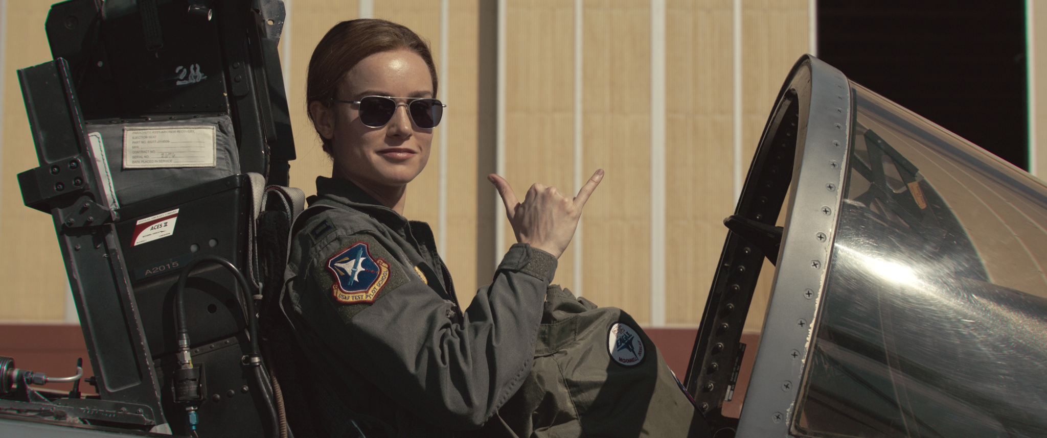 Brie Larson Invited Her Stunt Doubles From Captain Marvel To Accept Award