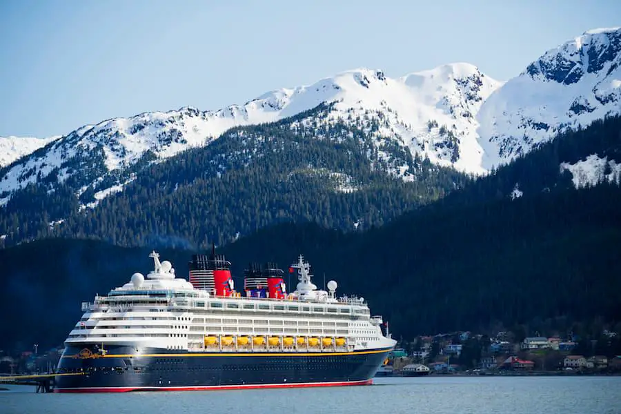 CDC Clears 2 Disney Cruise Line Ships to use Commercial Transportation