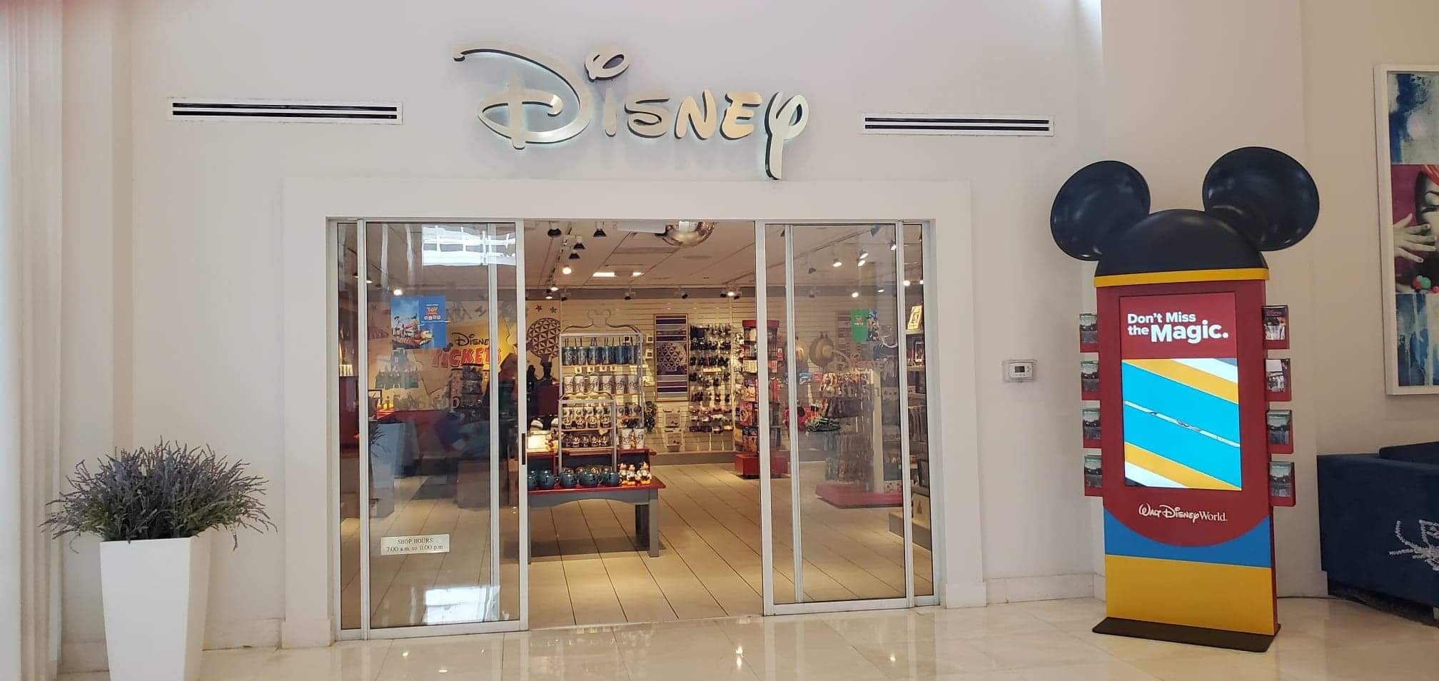 Disney Stores Located Inside Disney Springs Resorts Closing