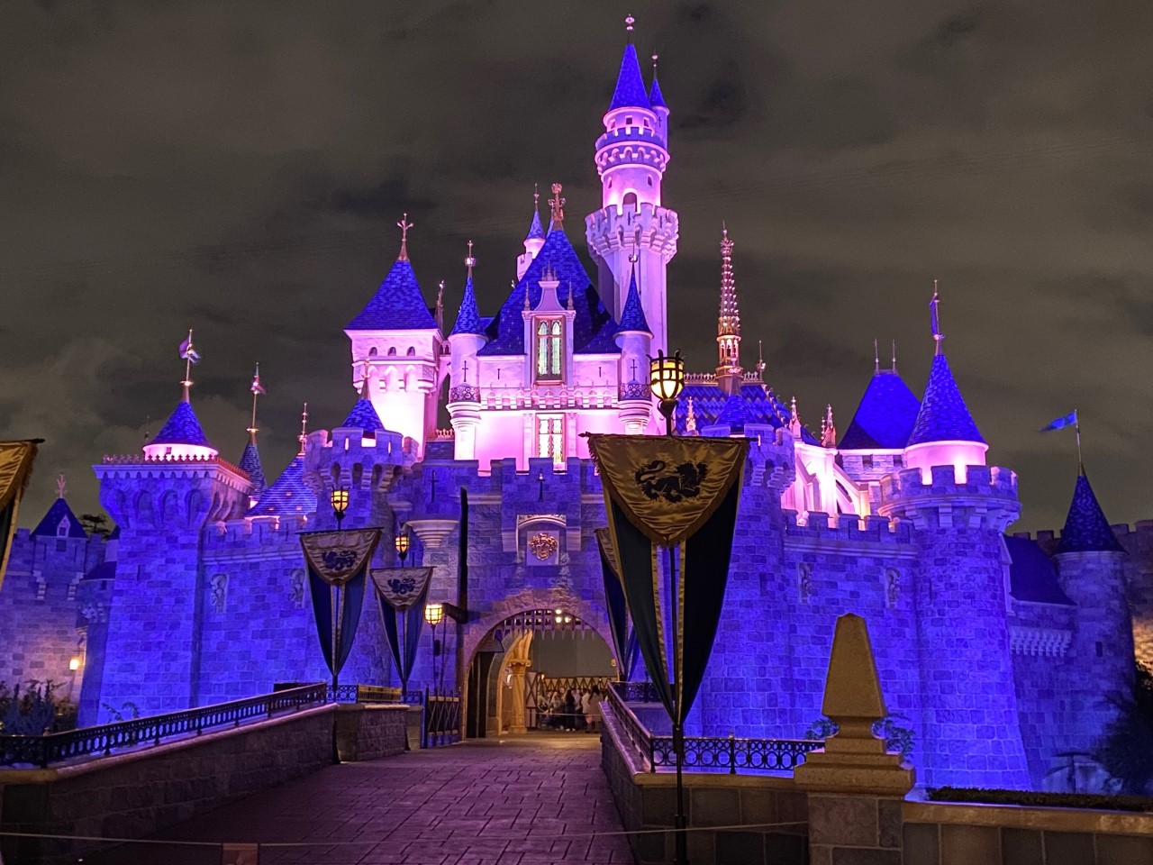 Disneyland Reservations Now Available Starting Mid September