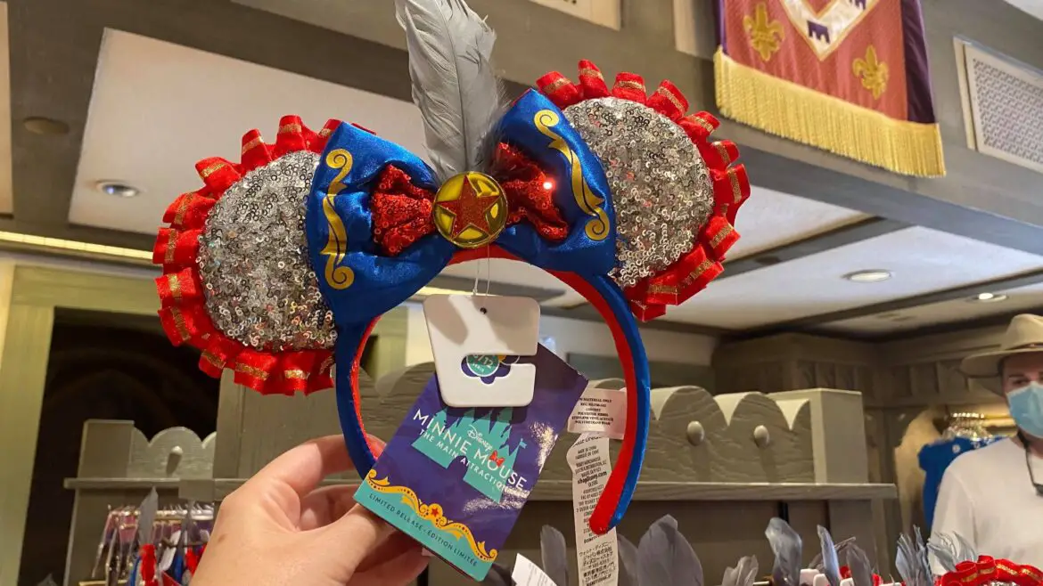 The Dumbo Minnie Ears Made An Appearance At Magic Kingdom