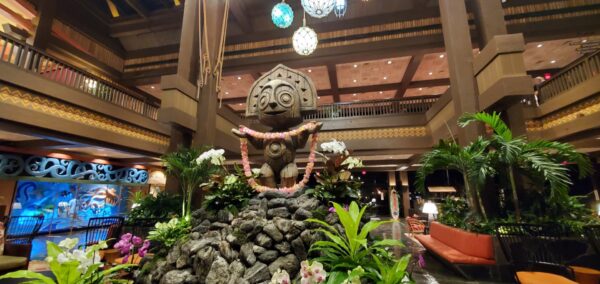 Polynesian Resort Performers