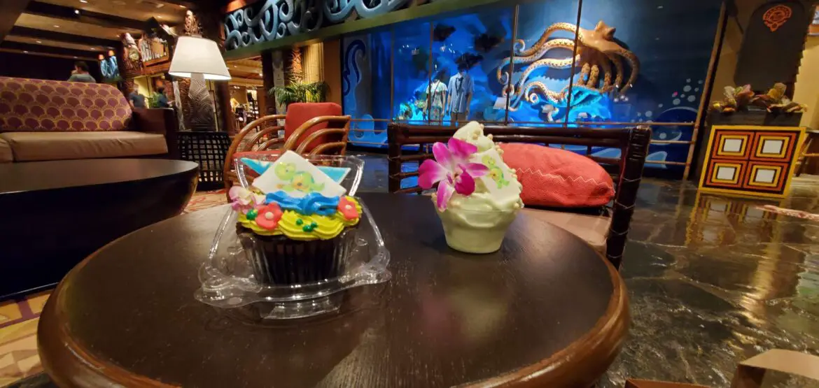 Two Limited-Time Only ’Olu Mel Treats Say Aloha at Disney’s Polynesian Resort