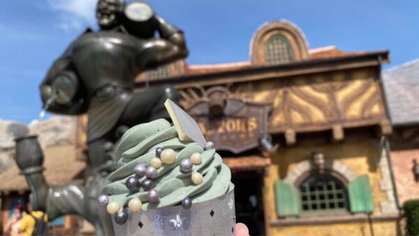 Gaston’s Tavern Cupcake