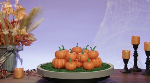 Make Your Own Main Street Mickey Pumpkin At Home!