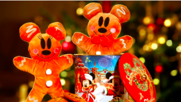 Disneyland Paris' Enchanted Christmas Sneak Peek!