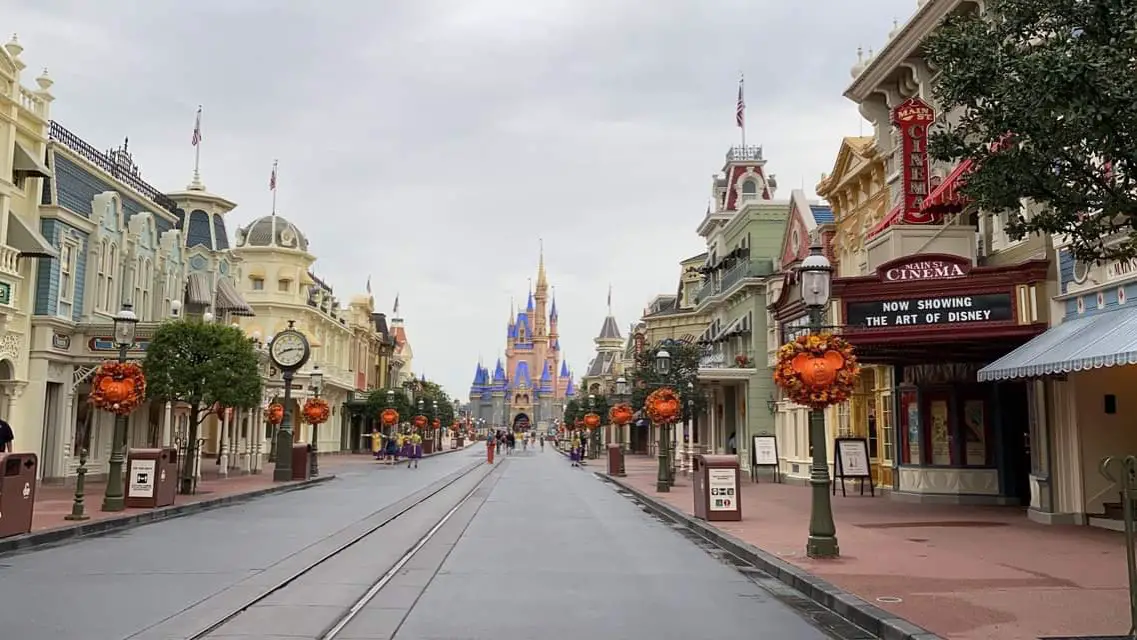 Disney World Park Hours Extended On Select Dates In October Through December