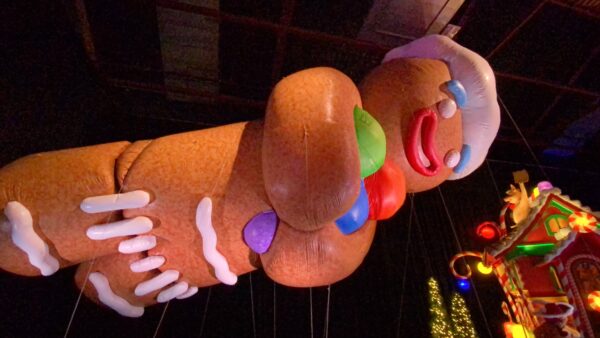 Experience Macy’s Balloons This Holiday Season At Universal Orlando