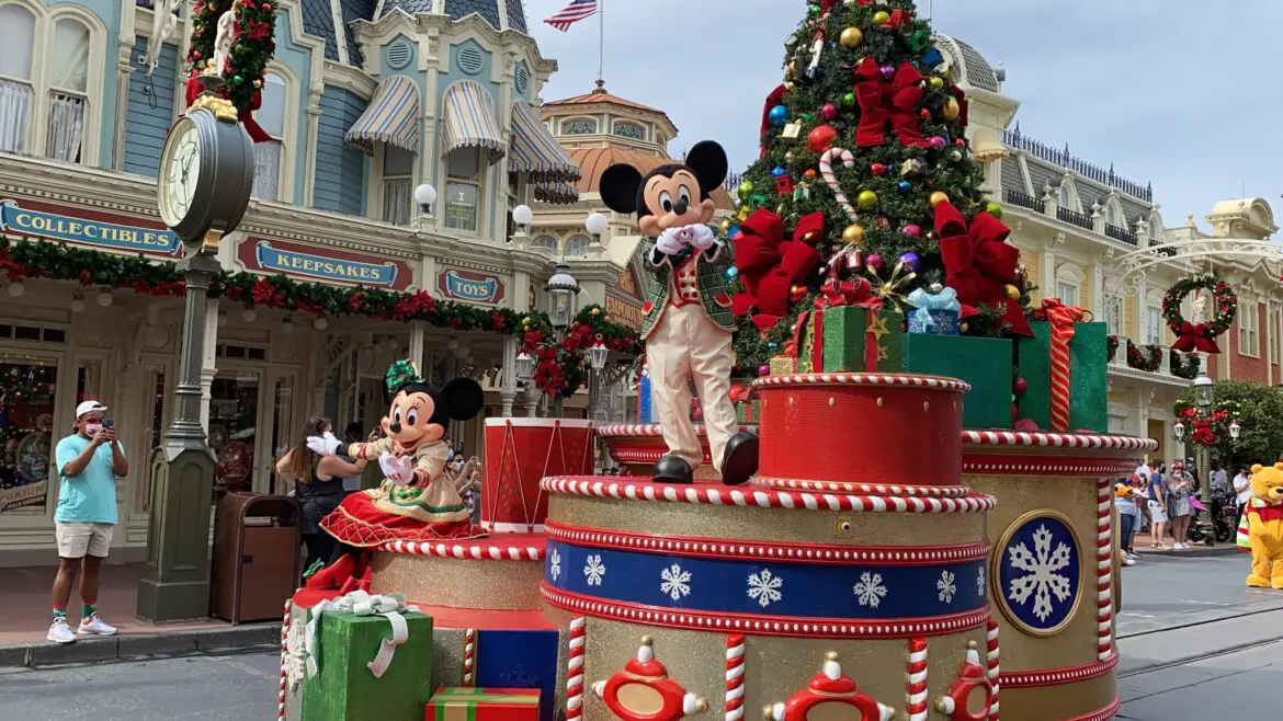 Get into the Christmas Spirit with the Mickey & Friends Holiday Cavalcade