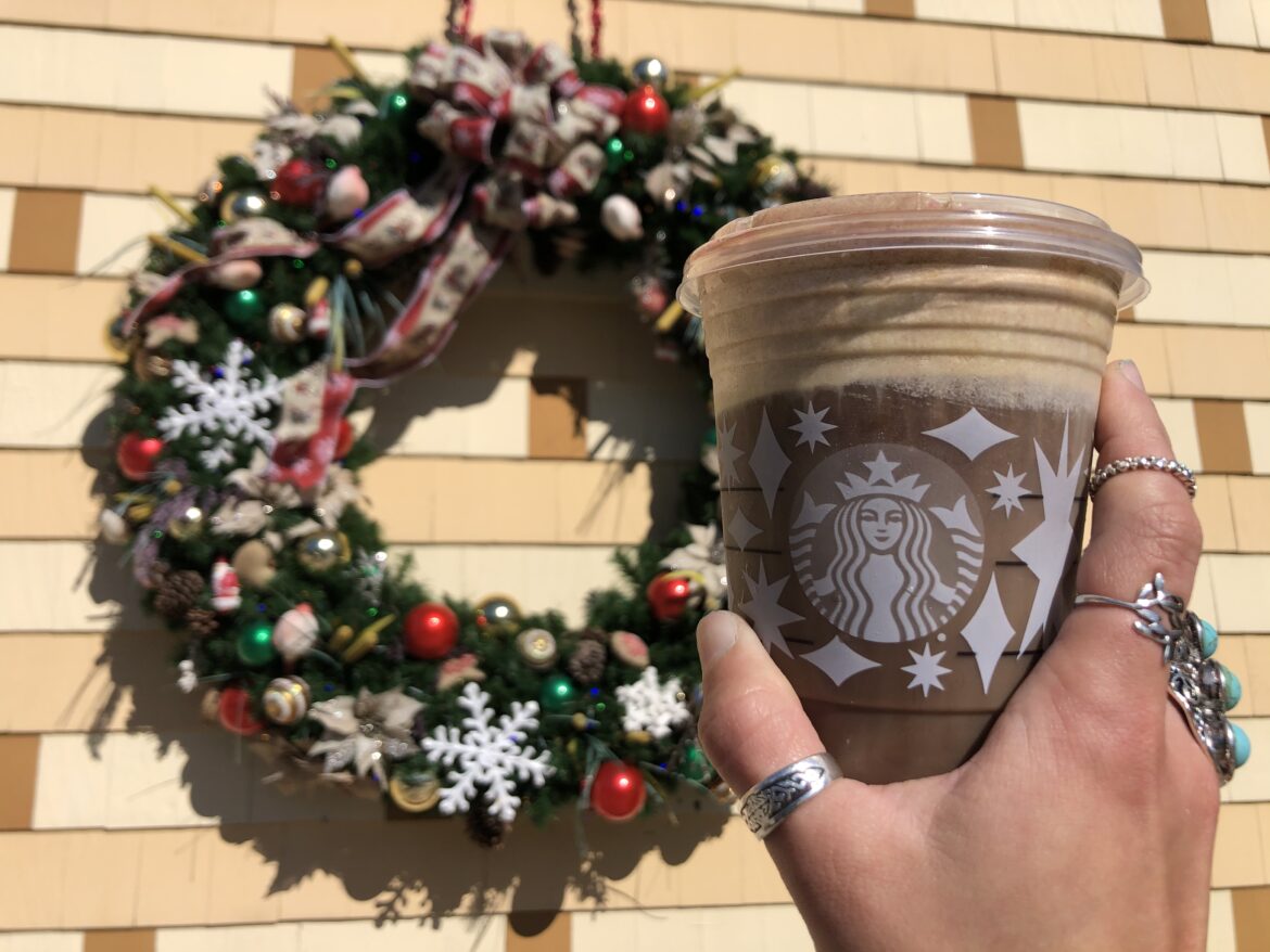 New Holiday Drinks at Starbucks in Disney Springs