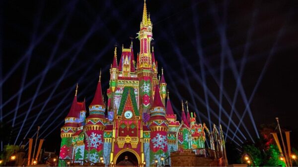 Watch as Cinderella Castle Transforms for the Holiday Season