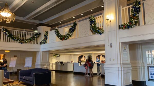 Christmas Decor Sails into Disney's Yacht Club Resort