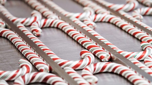 Disneyland will not be selling Hand Pulled Candy Canes due to COVID-19 Concerns