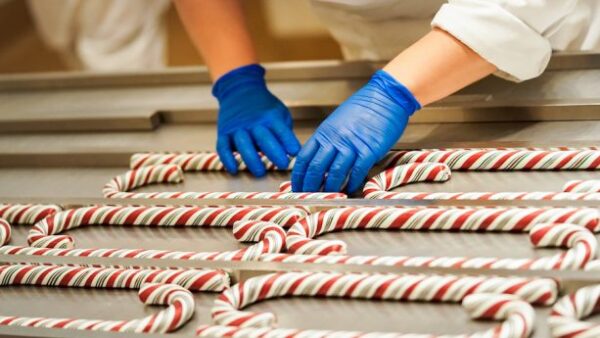 Disneyland will not be selling Hand Pulled Candy Canes due to COVID-19 Concerns