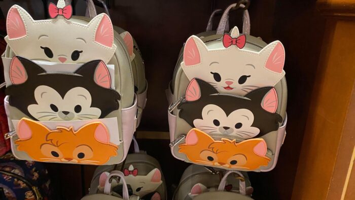 Adorable New Disney Cats And Disney Dogs Loungefly Collection