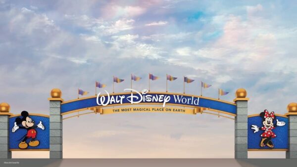 Walt Disney World Archway is Now Complete