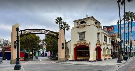 California Adventure has expanded shopping inside Hollywood Studios area