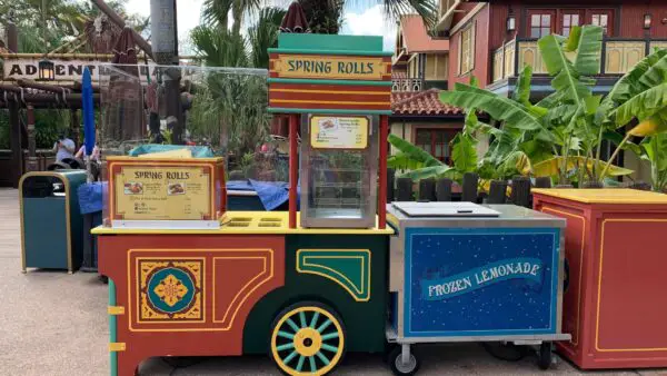 Magic Kingdom's Spring Roll Cart taking a break on weekdays