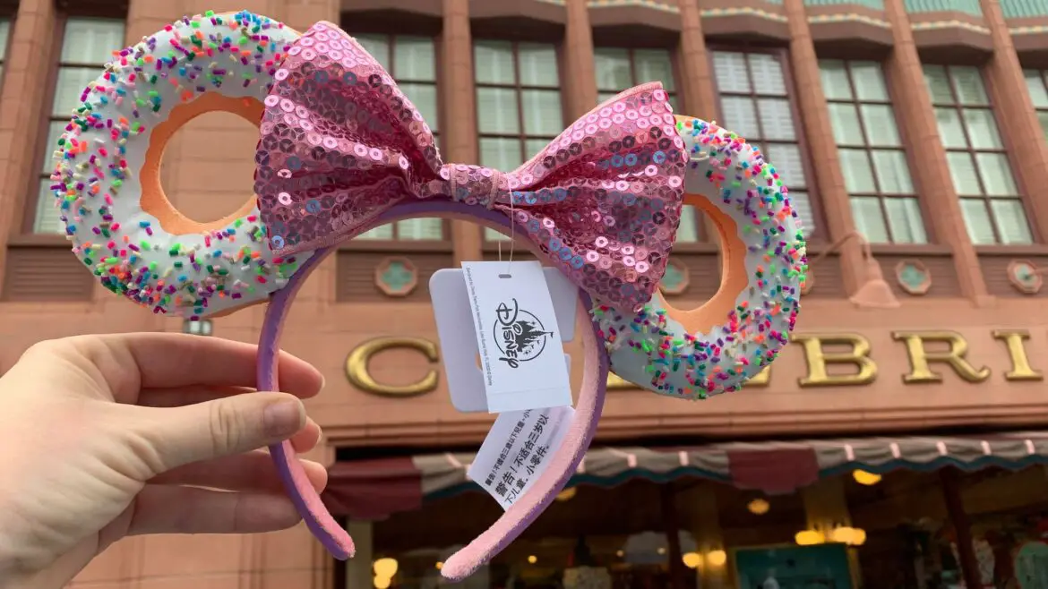 The New Donut Minnie Ears Are As Sweet As Can Be