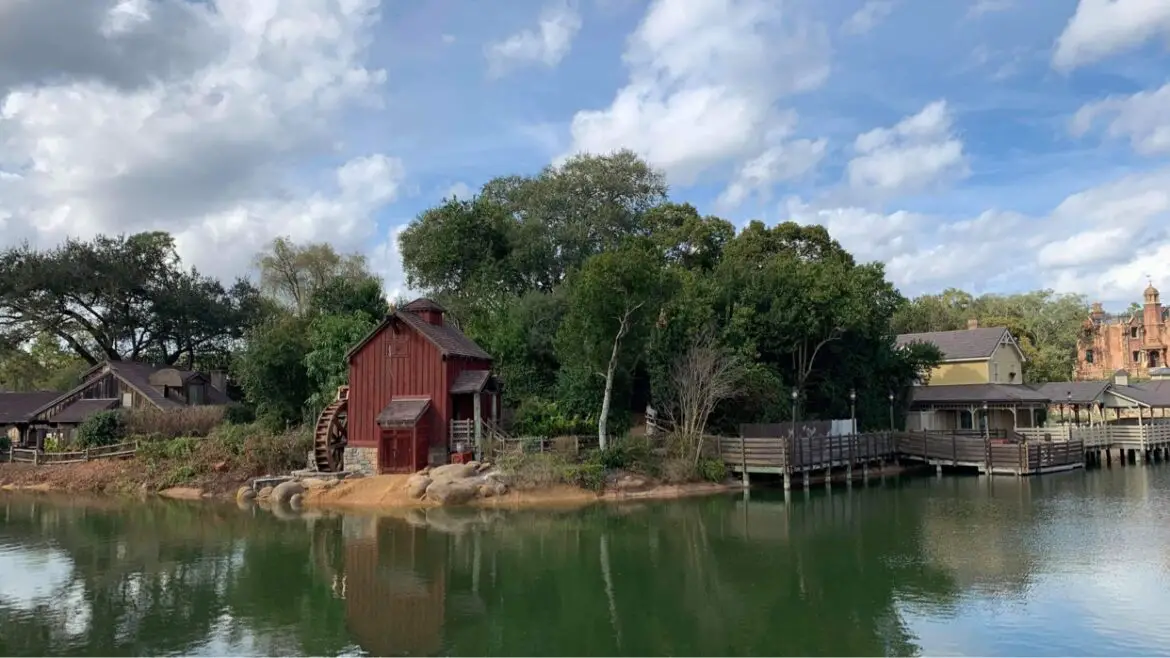 Rivers of America in the Magic Kingdom completely refilled
