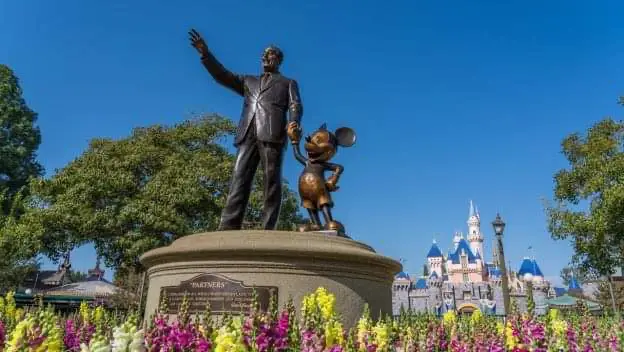 Disney in talks to move some of its Disneyland business operations to Orlando