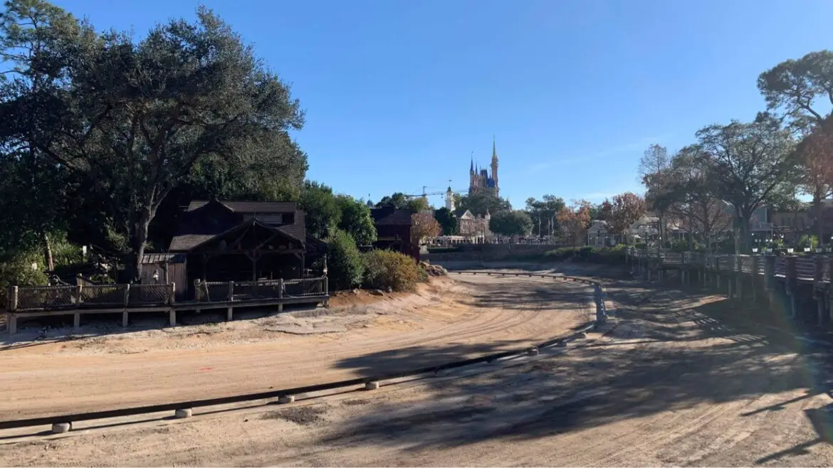 Construction continues on Rivers of America Refurbishment