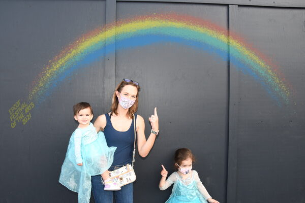 Chalk Rainbow Photopass Effect