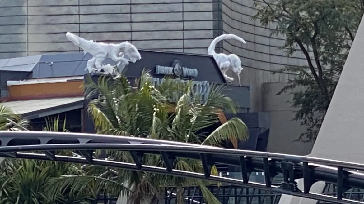 Raptor Statues Unveiled  at the Enterance of Jurassic World VelociCoaster