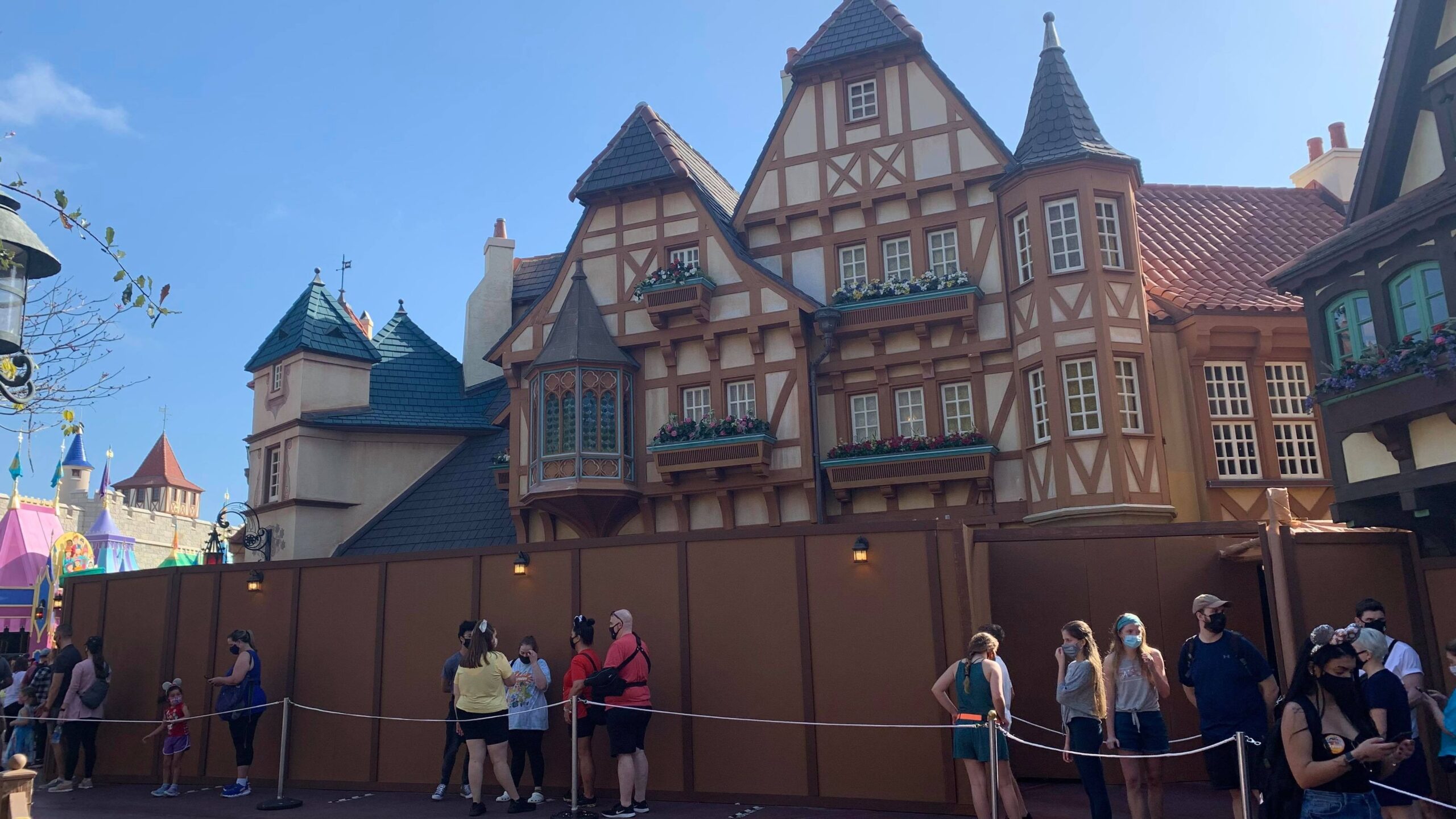 construction walls up peter pan's flight