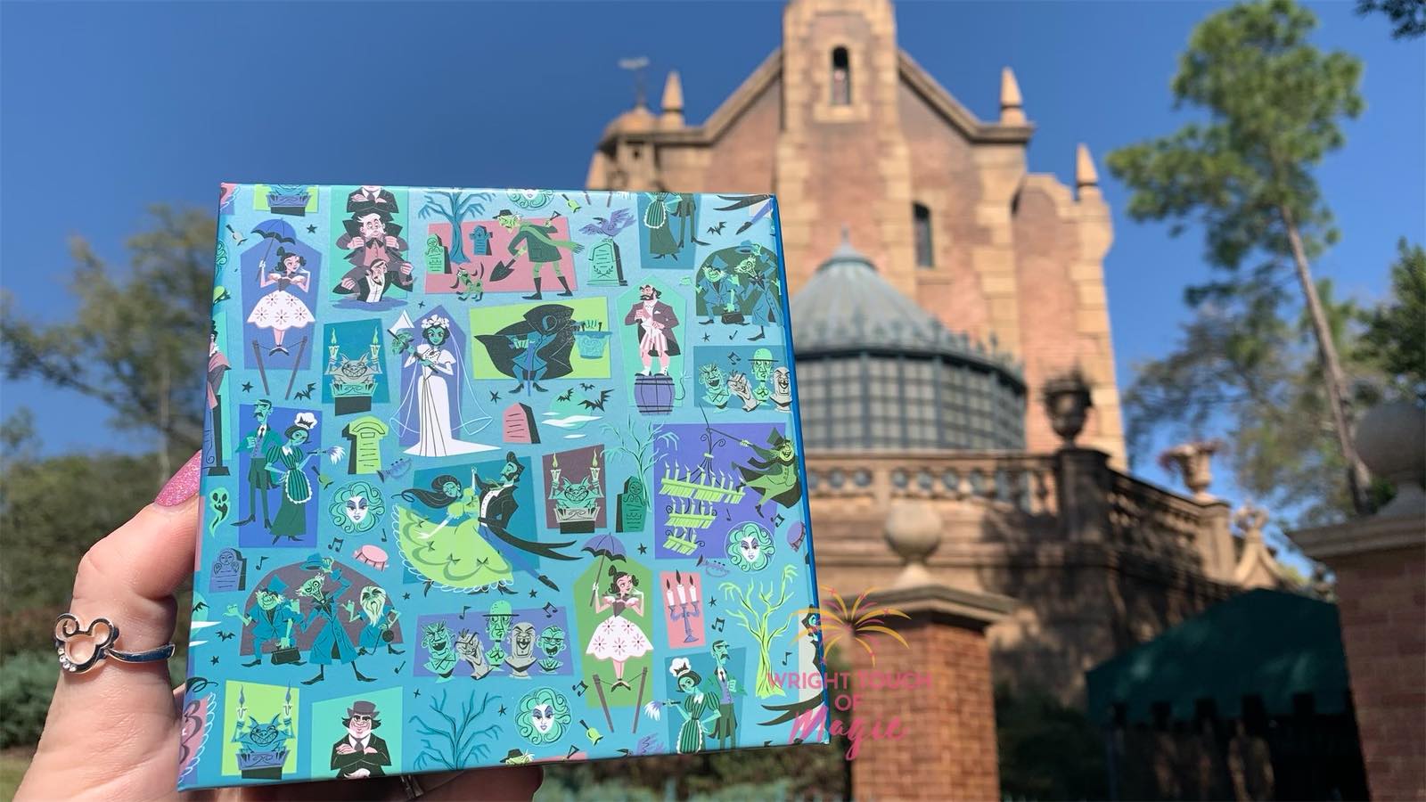 New Dooney & Bourke Haunted Mansion Magic Band materializes at the Magic Kingdom